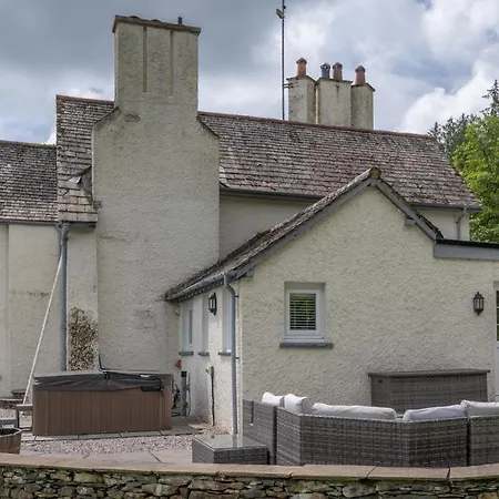 Holiday home Hazelseat House